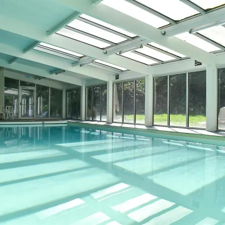 La Verdoyante -tennis Piscine-proche Pont L'eveque