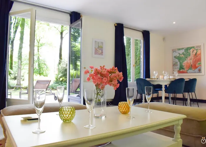 La Verdoyante -tennis Piscine-proche Pont L'eveque *