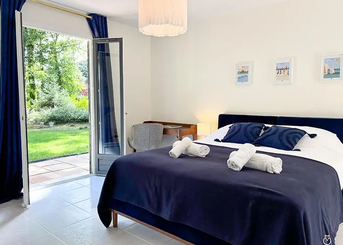 La Verdoyante -tennis Piscine-proche Pont L'eveque * Surville (Calvados)