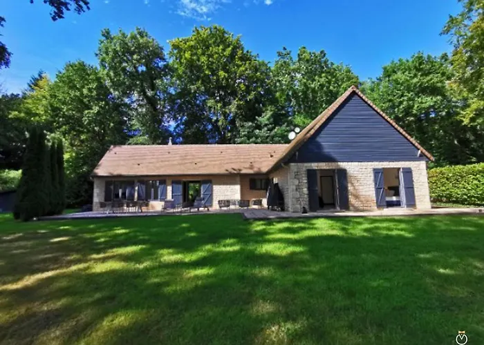 La Verdoyante -tennis Piscine-proche Pont L'eveque Feriehus