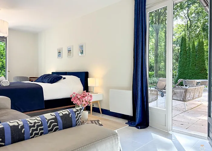 La Verdoyante -tennis Piscine-proche Pont L'eveque Surville (Calvados)